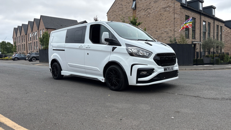 Ford Transit Custom 300 L2 Diesel Fwd 2.0 EcoBlue 170ps Low Roof D/Cab Limited Van Auto